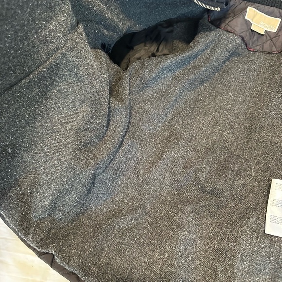 Michael Kors Petite Large Black Quilted Moto Jacket. Double Zip. Cinched Waist - Picture 7 of 16